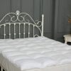 SUFUEE Mattress Topper Small Double 5cm Thick White, Quilted Microfibre Soft, Hypoallergenic with 4 Elasticized Corner Straps - Size SMALL Double