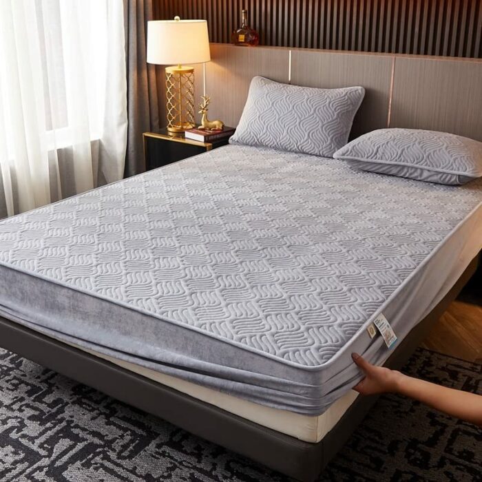 Extra Deep Pocket Fitted Sheet Flannel Sheet Set Solid Color Milk Fleece Mattress Pad Cover Dustproof mattress cover for Bedroom Apartment (Color