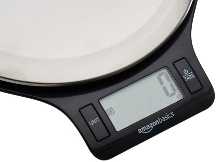 Amazon Basics Digital kitchen scales with LCD display (with batteries), Black and Stainless Steel, BPA free, Weighs up to 11 pounds